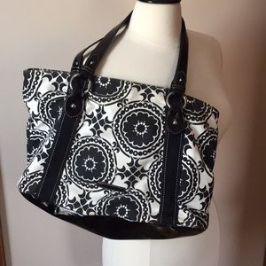 Tommy Hilfiger purse